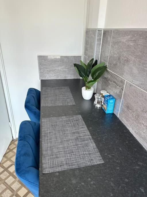 Spacious Flat In West Midlands Μπέρμιγχαμ Εξωτερικό φωτογραφία