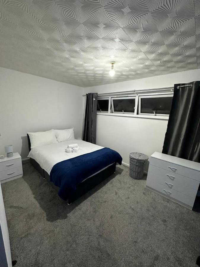 Spacious Flat In West Midlands Μπέρμιγχαμ Εξωτερικό φωτογραφία